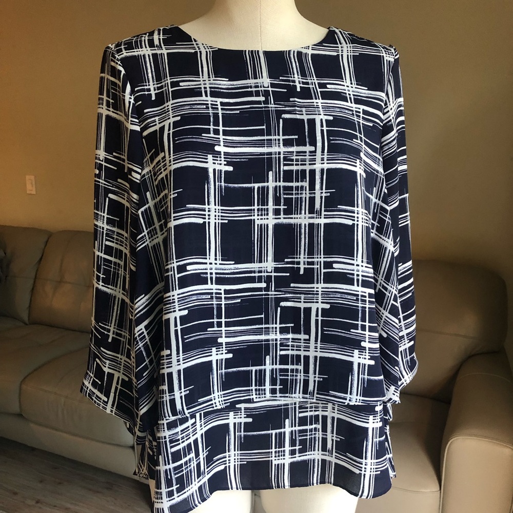 New CHAUS New York Top Double Layer Navy and White Blouse 3/4 Sleeves Sz S